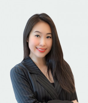 Ms. Apinya Ngamapichon | The Erawan Group